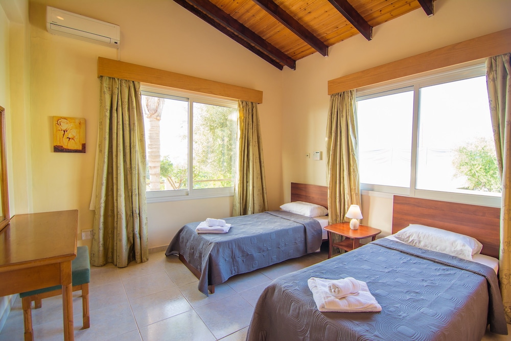 Villa, 3 Bedrooms, Sea View photo 2