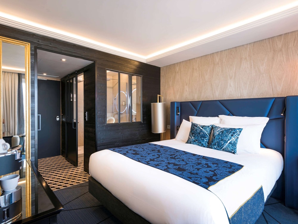 Superior Room, 1 Queen Bed - Photo 3