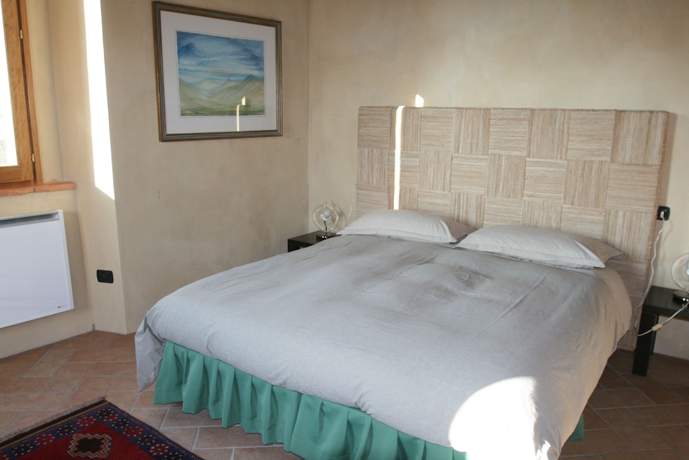Double Room, Ensuite (Quercia) photo 2