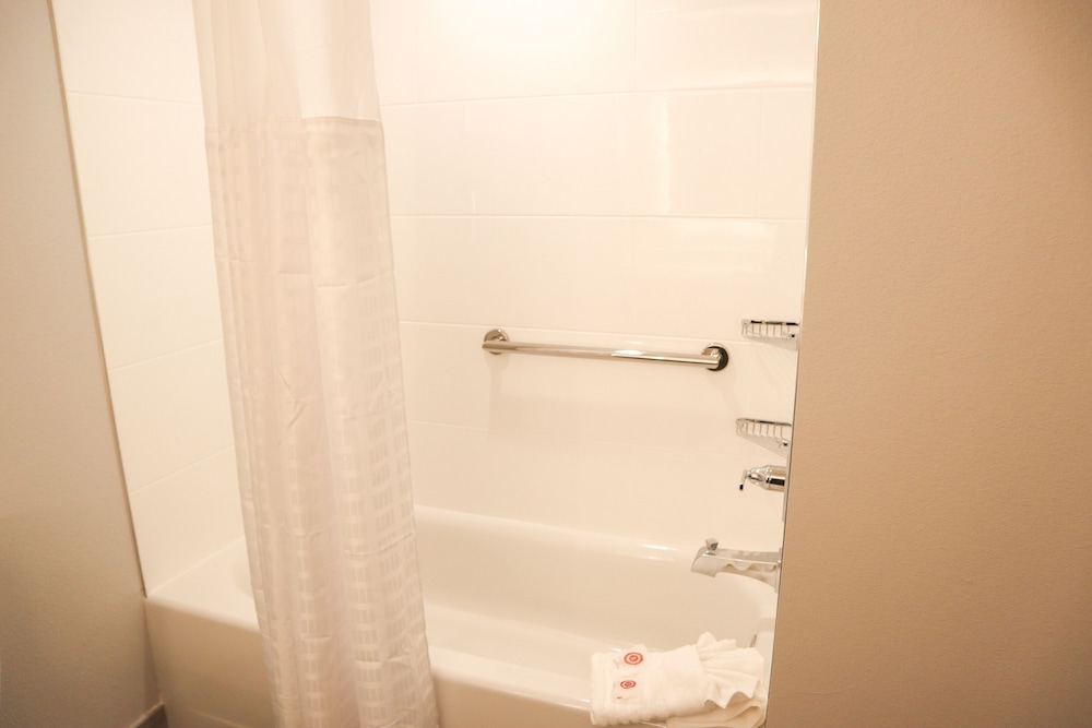 Executive Suite, 1 King Bed, Non Smoking - Photo 11