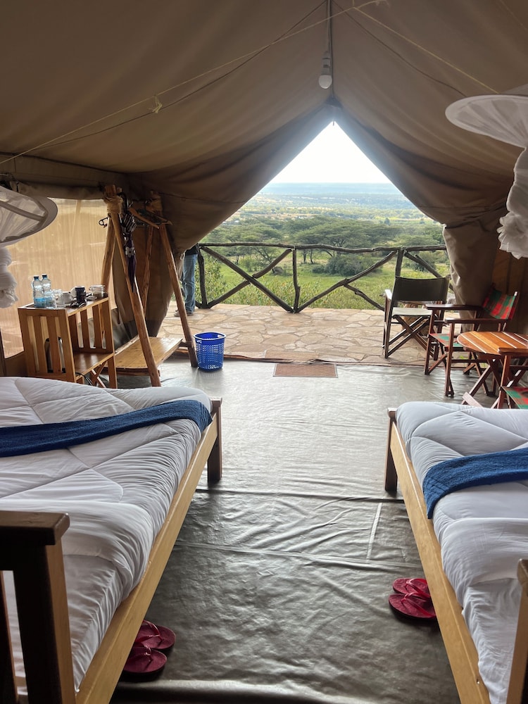 Deluxe Tent, 1 Bedroom, Valley View, Mountainside photo 1
