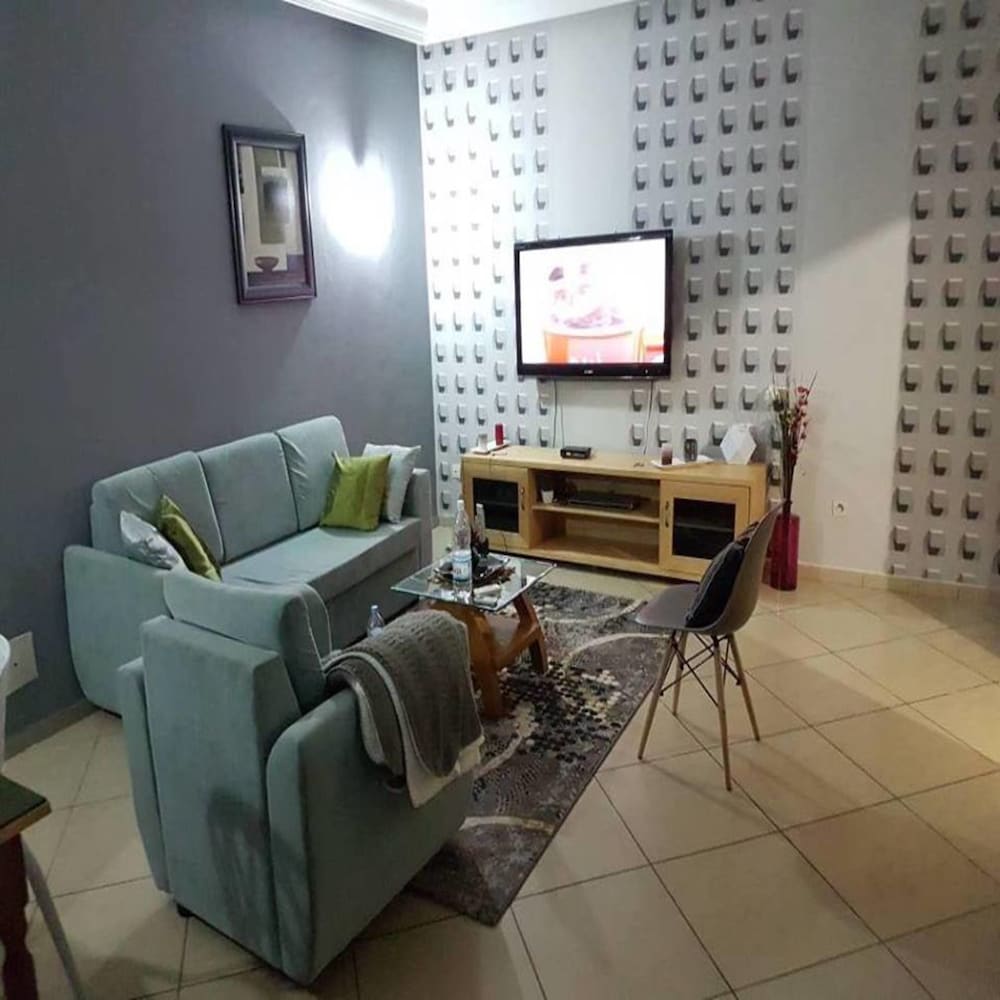 Comfort Apartment photo 2
