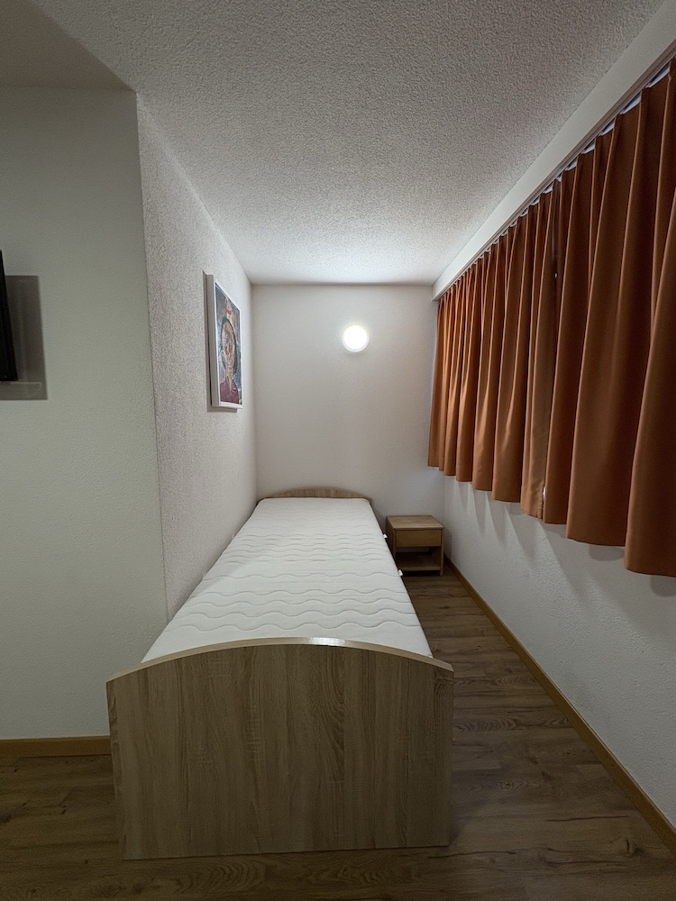 Deluxe Triple Room photo 2