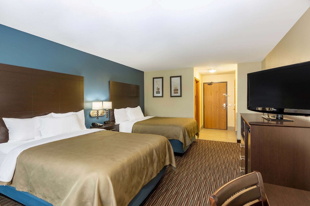 Studio Suite, 2 Queen Beds, Non Smoking photo 1