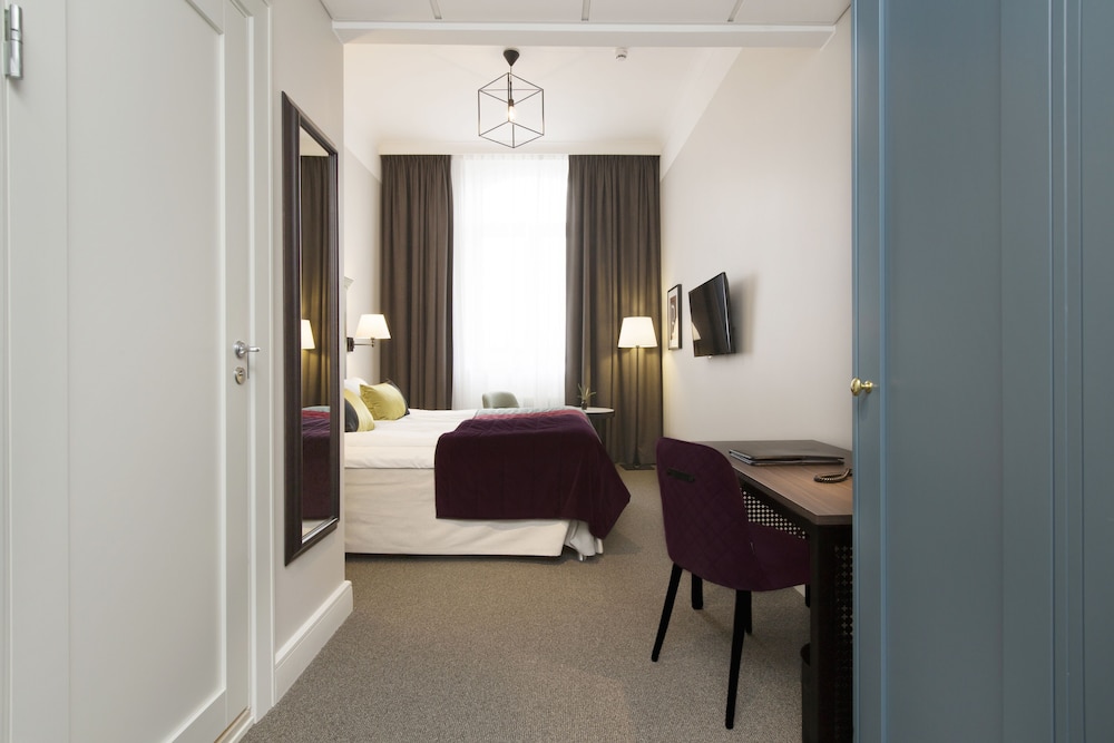 Superior Double or Twin Room photo 2