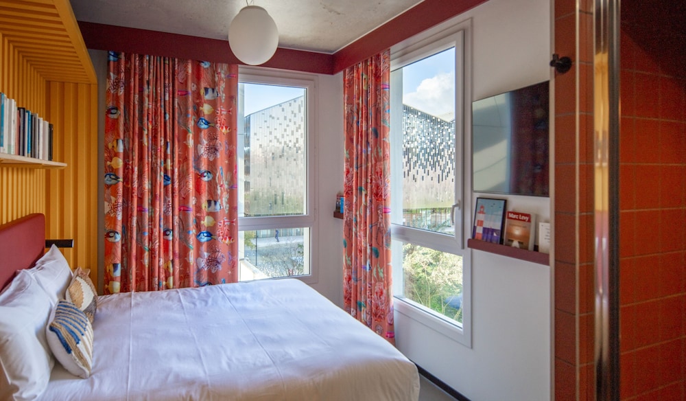 Standard Double Room - Photo 5