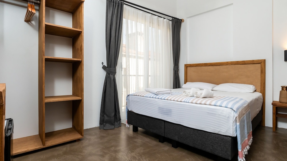 Deluxe Double Room, Balcony, City View