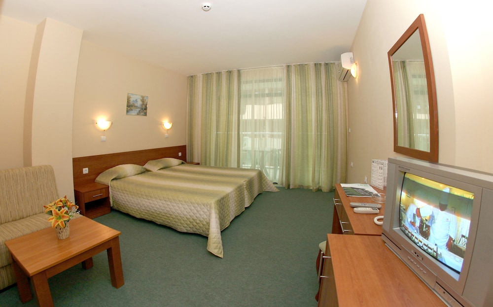 Double or Twin Room, Balcony photo 1