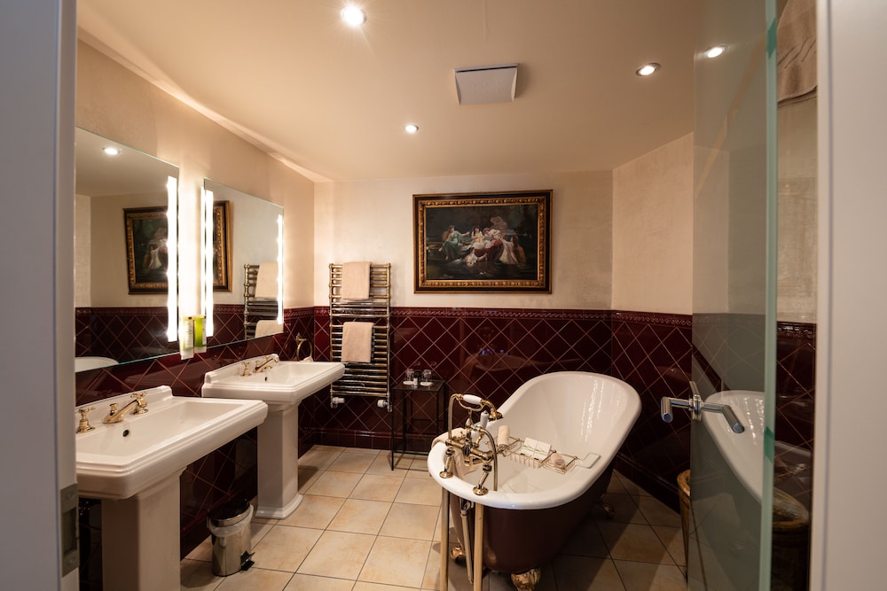 Suite - Photo 4
