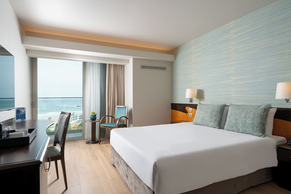 Standard Double or Twin Room - Photo 3