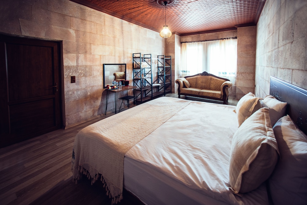 Deluxe Double Room - Photo 1