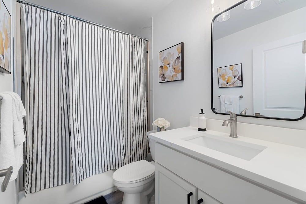 Urban Retreat With Pool Near Downtown Dallas, 写真 39