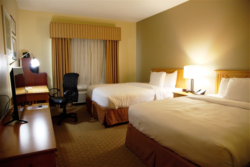Room, 2 Queen Beds, Accessible, Non Smoking - Photo 2