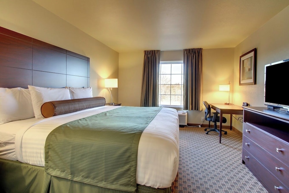 Suite, 1 King Bed, Non Smoking
