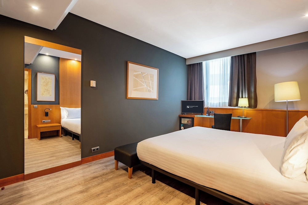 Deluxe Double Room - Photo 2