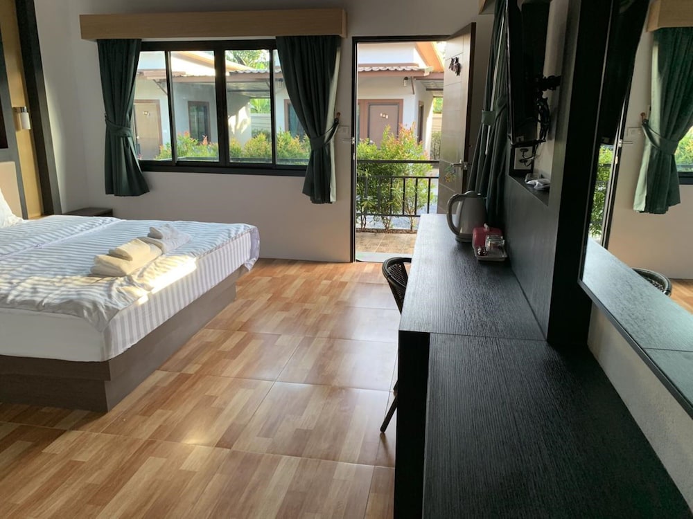 Standard Room - Photo 16