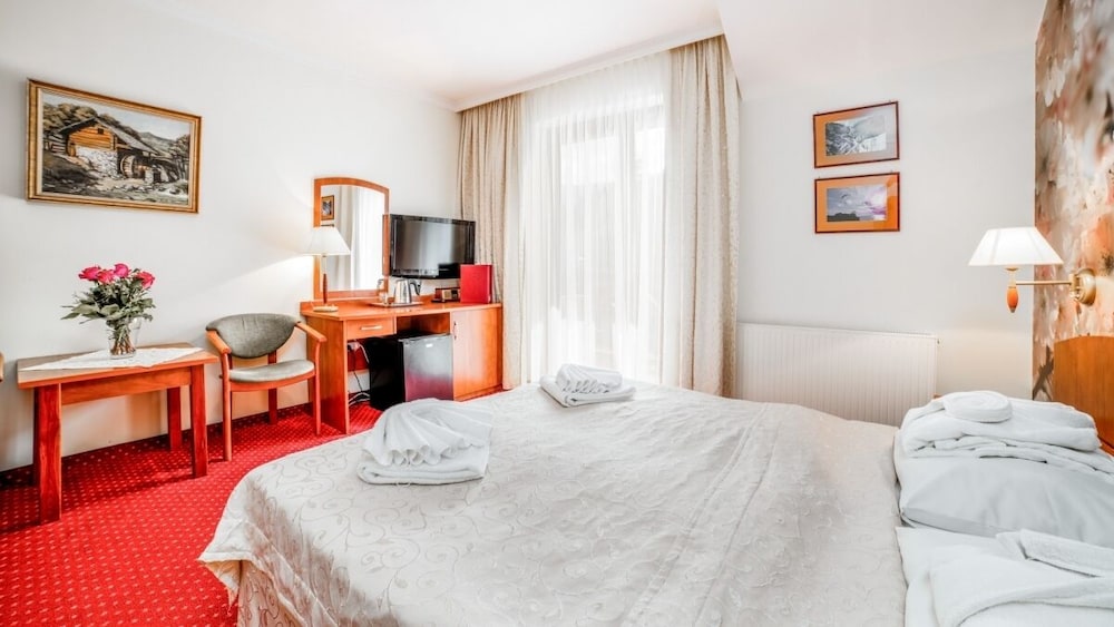 Standard Double or Twin Room - Photo 1