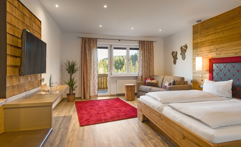 Superior Double Room, Balcony - Photo 1
