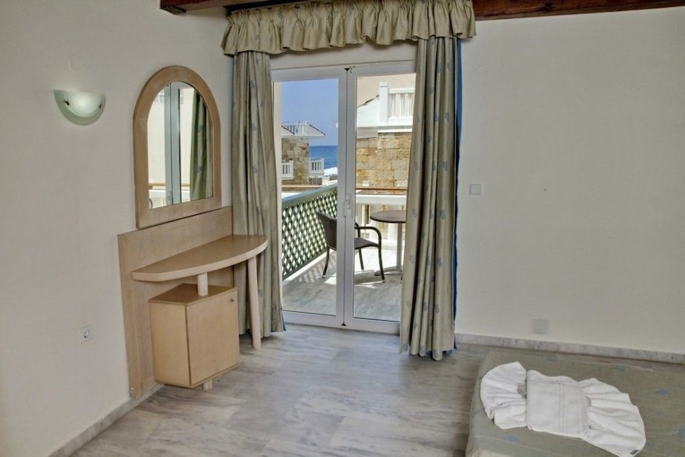 Standard Room - Photo 15