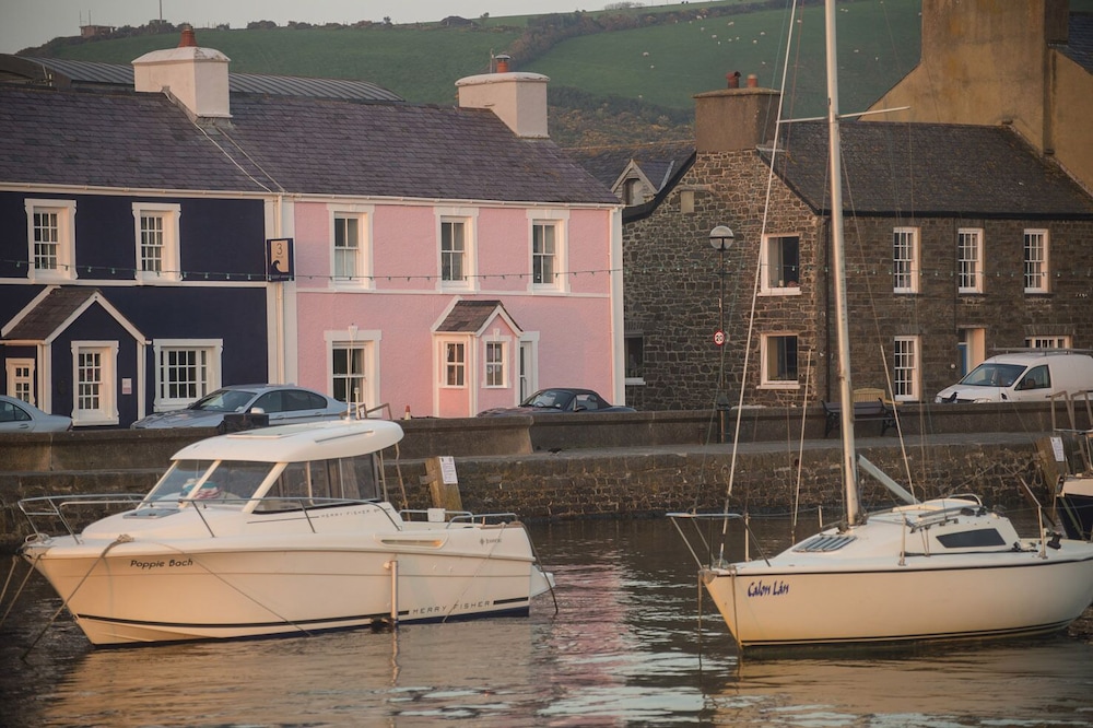 Harbourmaster Cottage