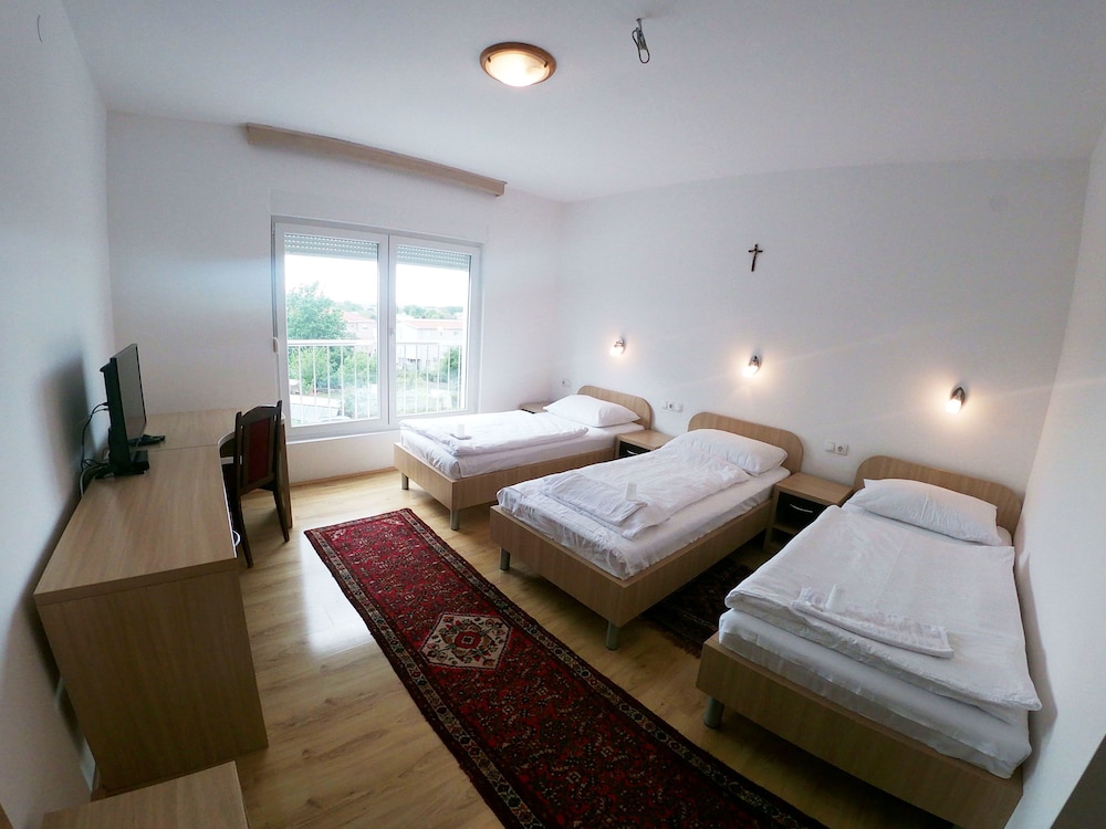 Comfort Triple Room, 3 Twin Beds, Garden View photo 1