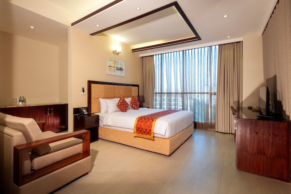 Premium Twin Room - Photo 8