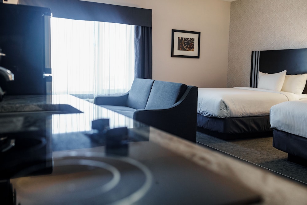 Room, Multiple Beds, Non Smoking, Kitchenette (Extended Stay) photo 2