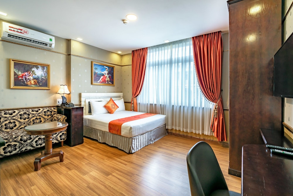 One Bedroom Deluxe Apartment photo 3