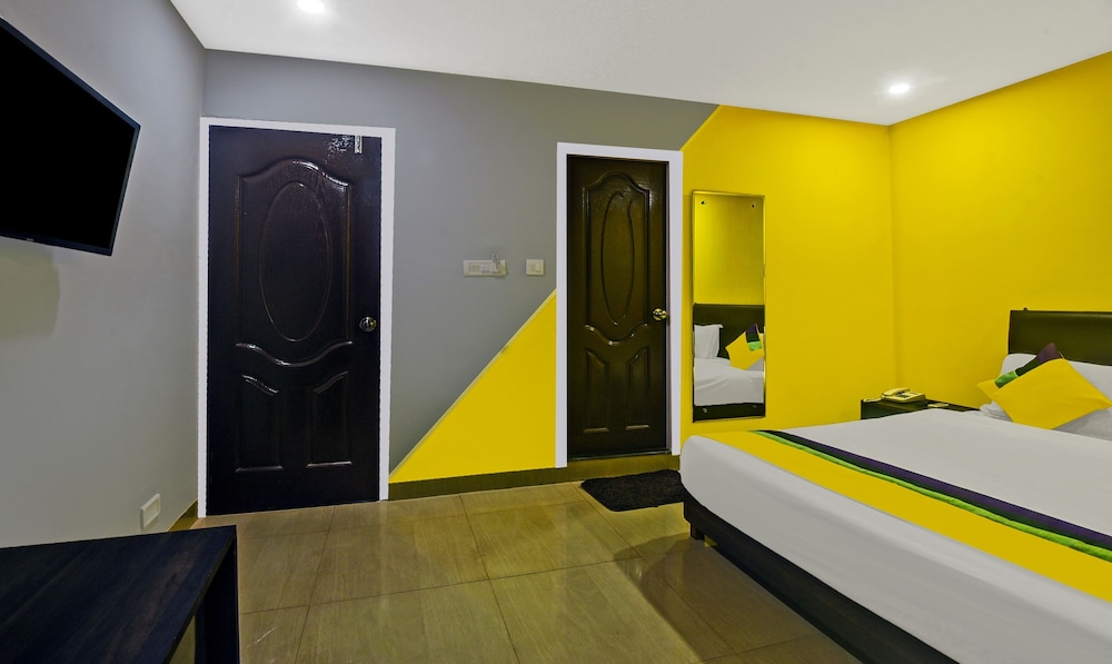 Economy Double Room photo 3