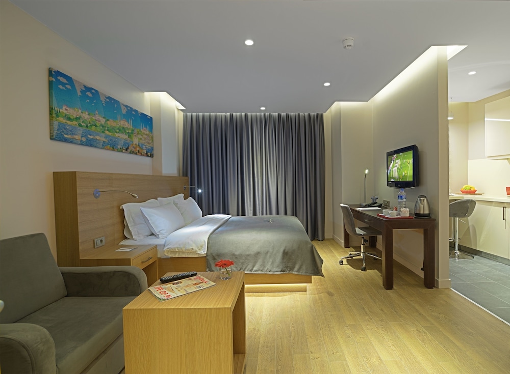 Deluxe Quadruple Room photo 1