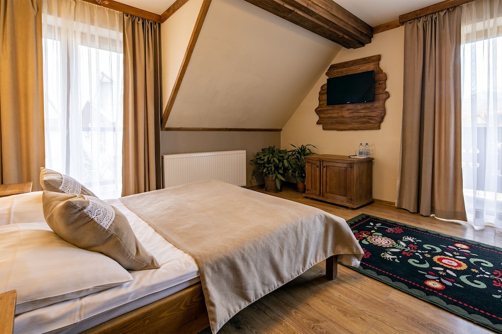 Deluxe Double or Twin Room photo 3