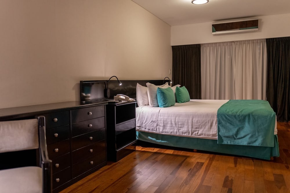 Executive Room photo 3