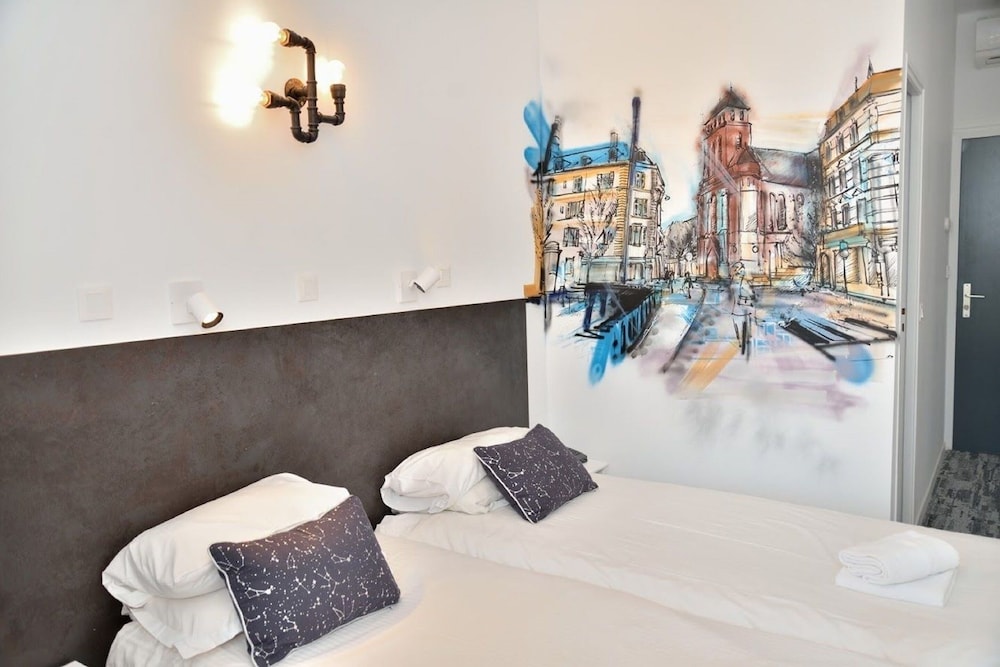 Classic Twin Room, 2 Twin Beds photo 1