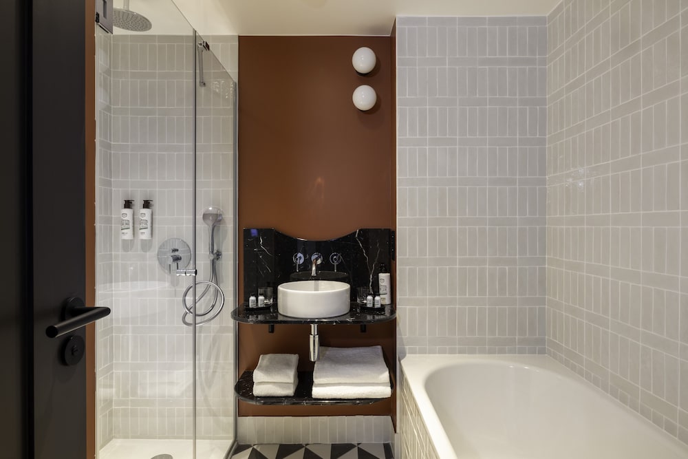 Superior Suite photo 3
