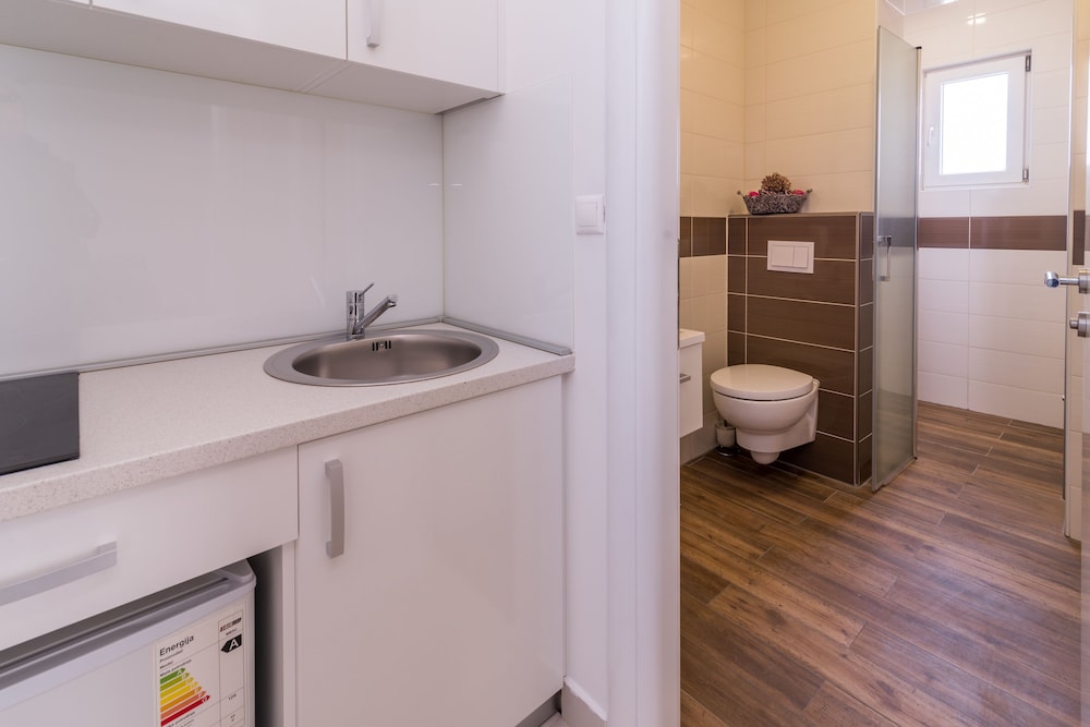 Standard Double Or Twin Room photo 3