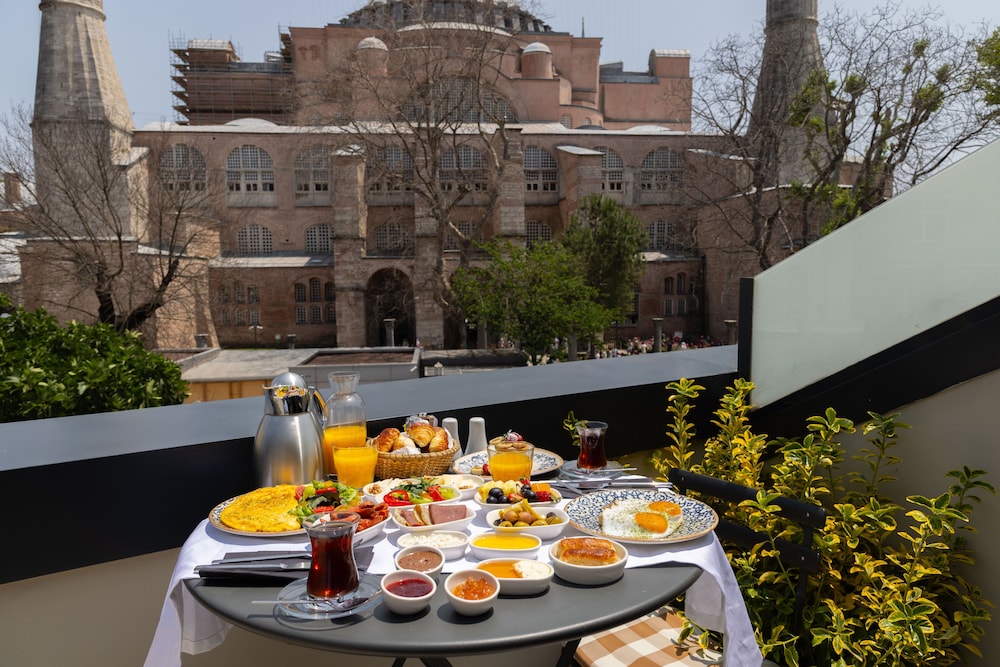 Grand Deluxe Room with Hagia Sophia View