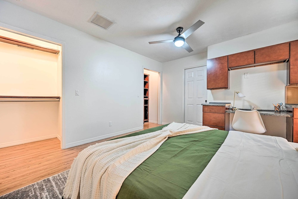 House (6 Bedrooms) photo 2