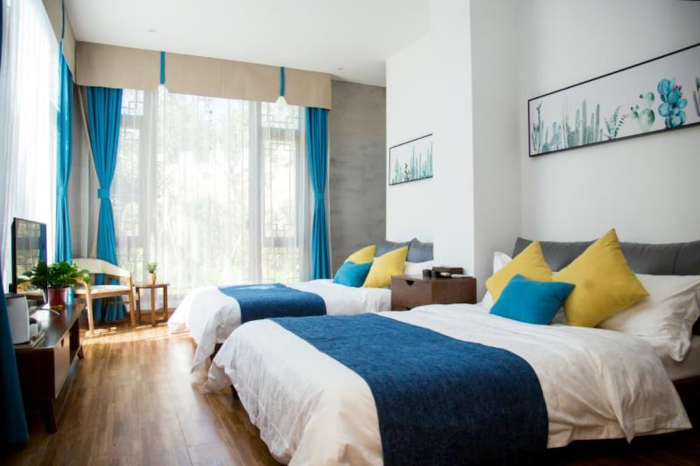 Standard Twin Room photo 1