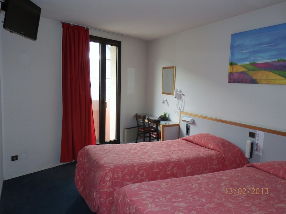 Classic Triple Room - Photo 2