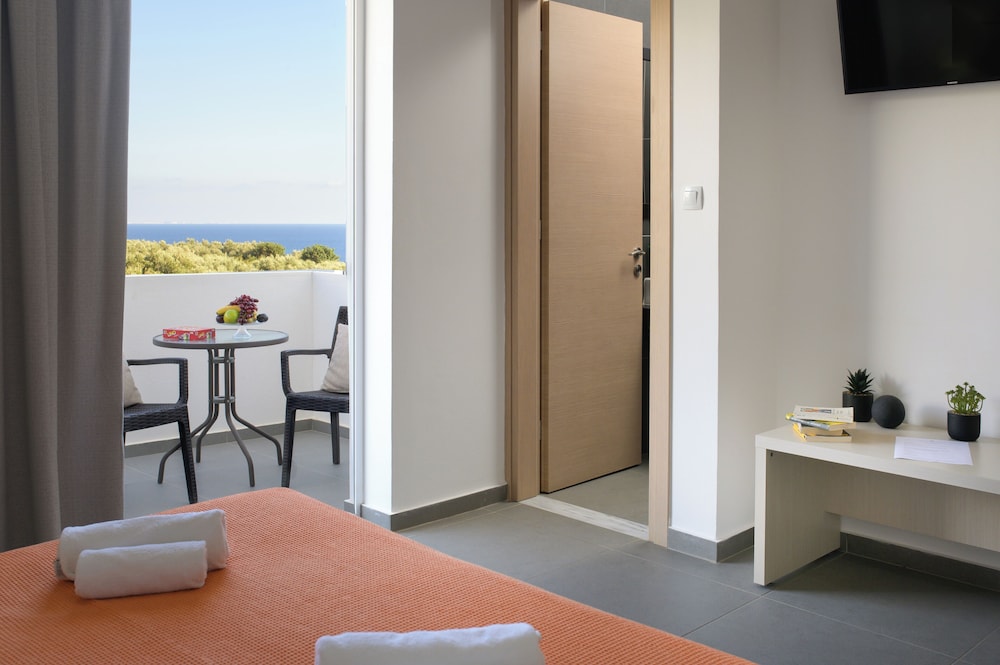 Standard Room - Photo 2
