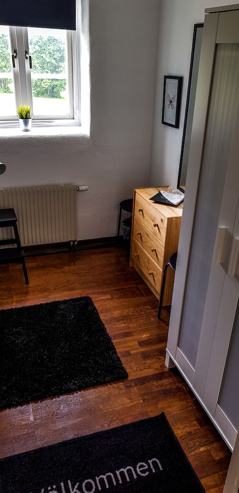 Economy Twin Room (Bunk bed) - Photo 2