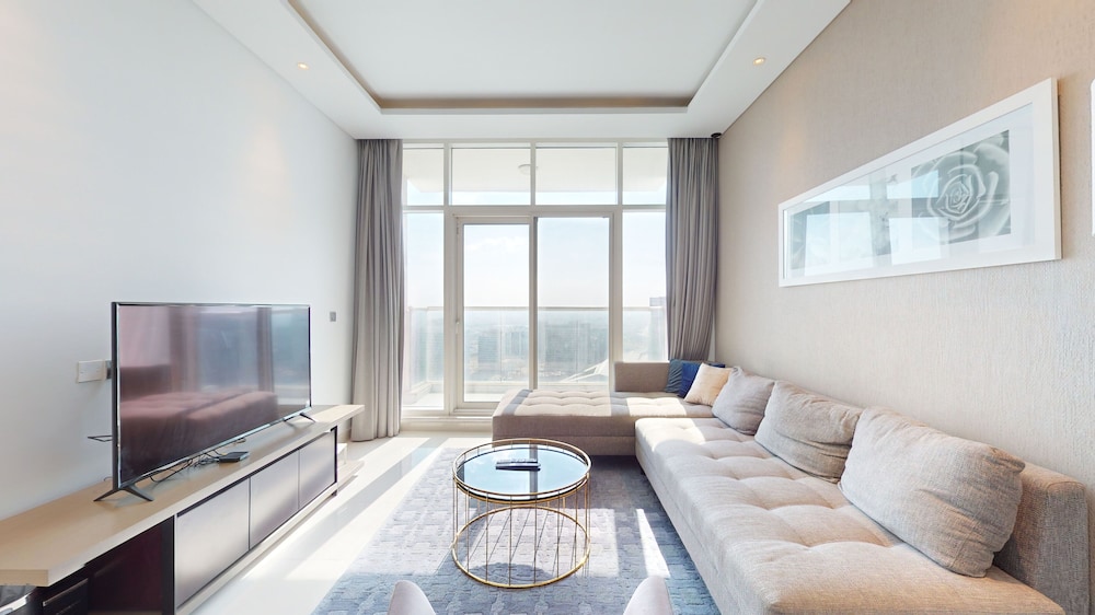 Apartment, 2 Bedrooms, Pool Access photo 2