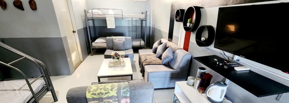 Superior Room, Mountain View