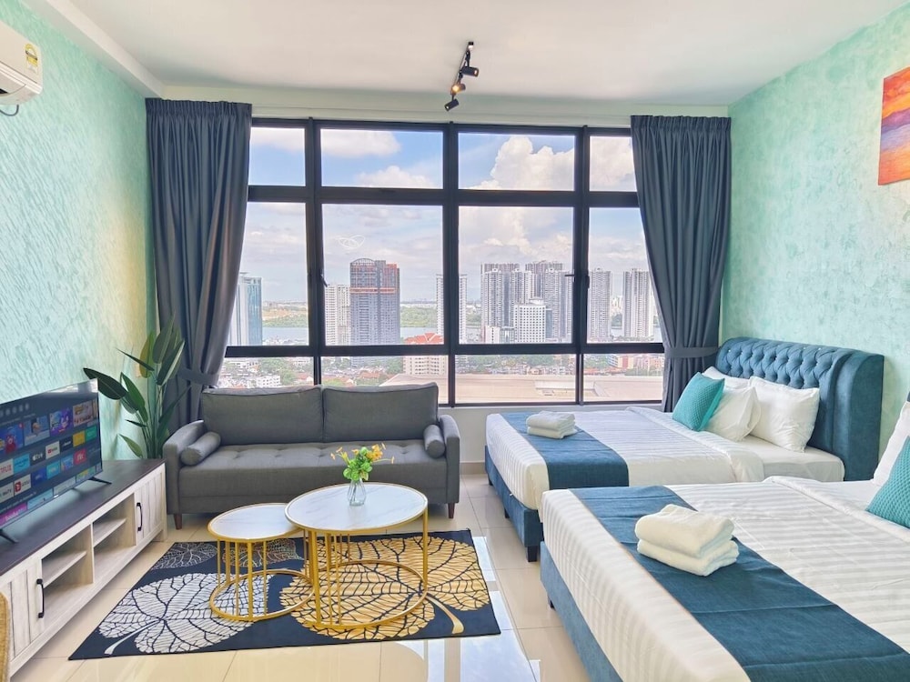 City Studio Suite