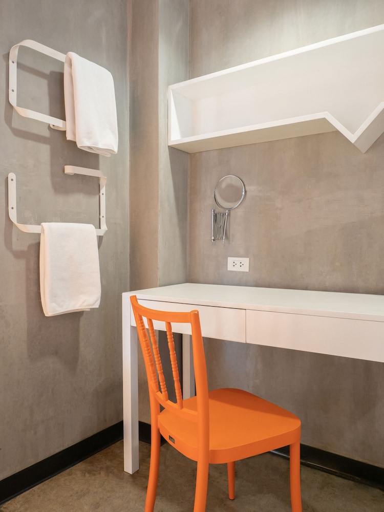 The Compact (Economy Double Room) photo 3