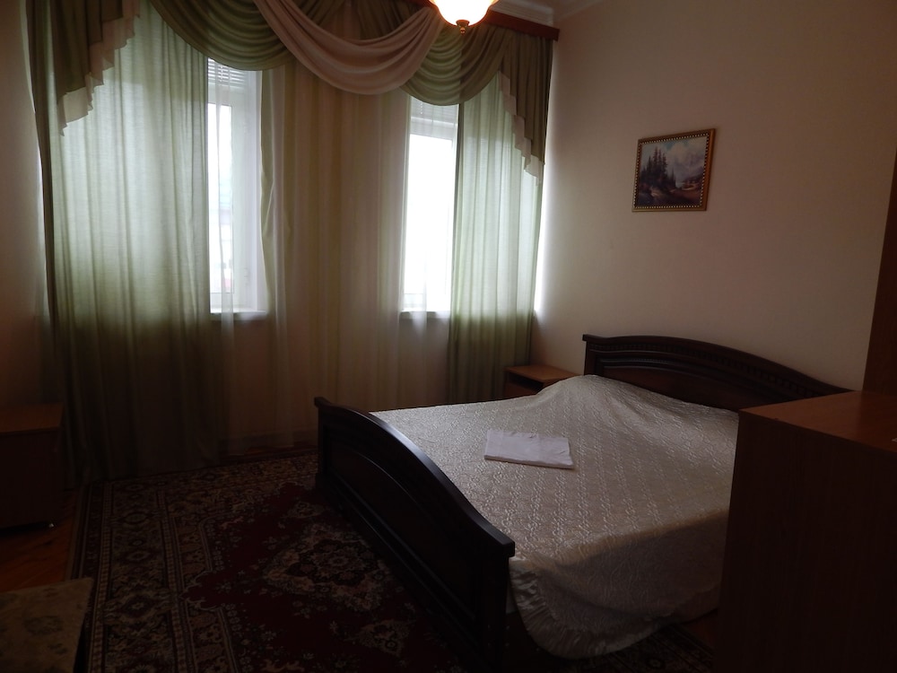 Standard Double Or Twin Room photo 3