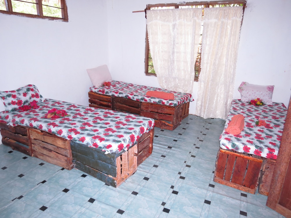 Economy Room photo 3
