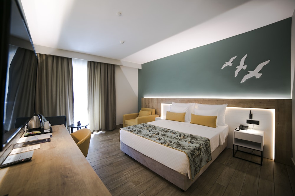 Superior Triple Room - Photo 4