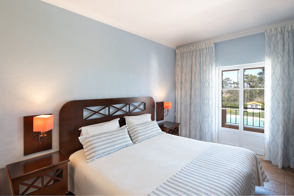 Standard Double or Twin Room photo 1
