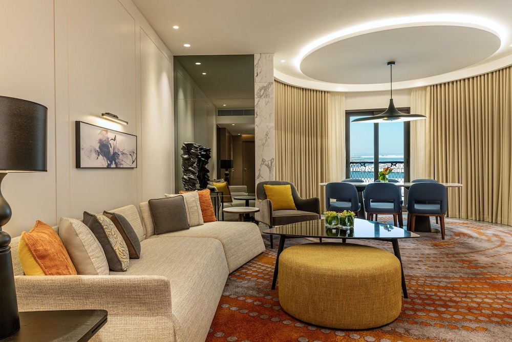 Suite, 1 Bedroom, Balcony photo 3